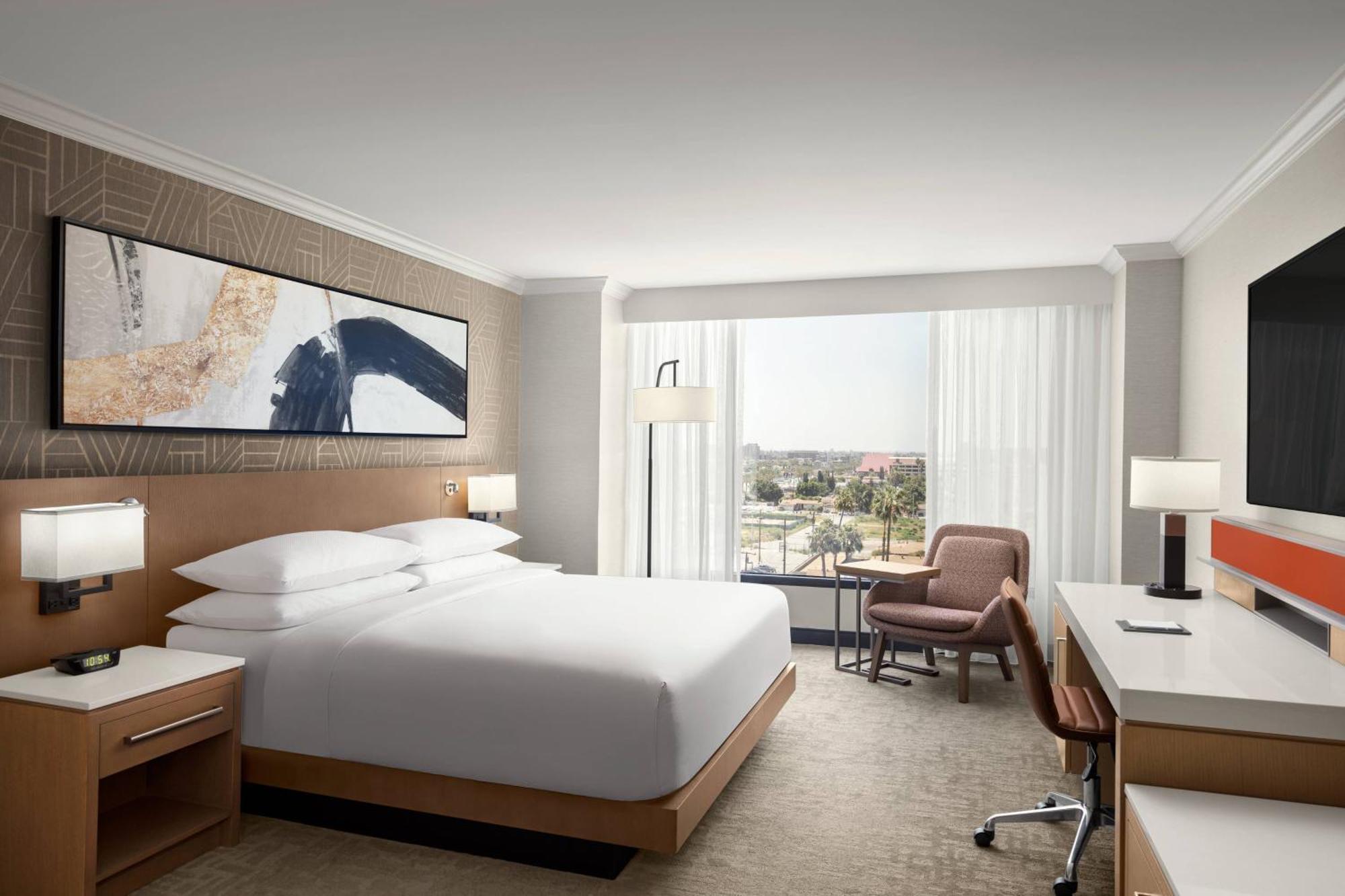 Delta Hotels By Marriott Anaheim Garden Grove Dış mekan fotoğraf