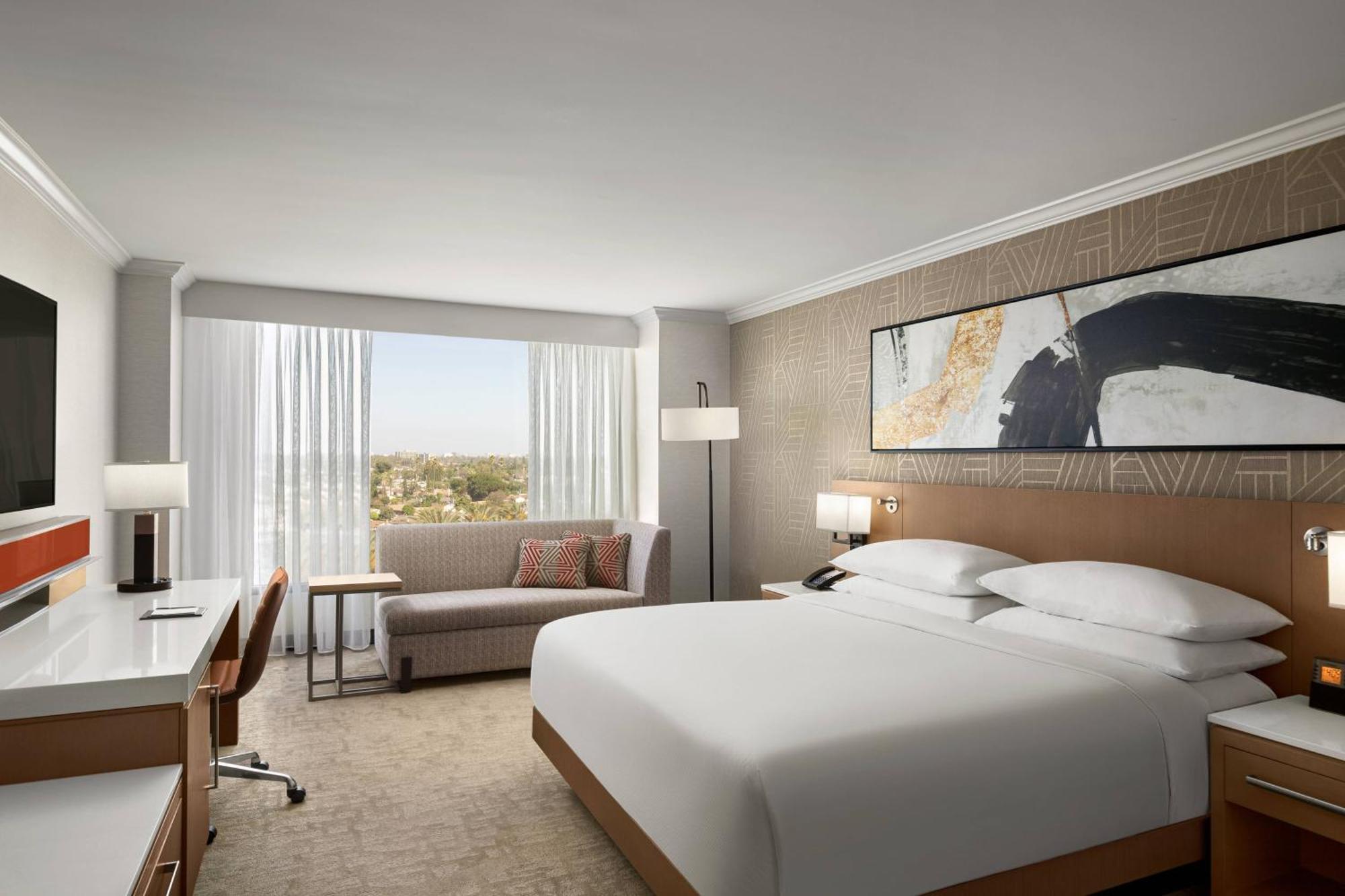 Delta Hotels By Marriott Anaheim Garden Grove Dış mekan fotoğraf